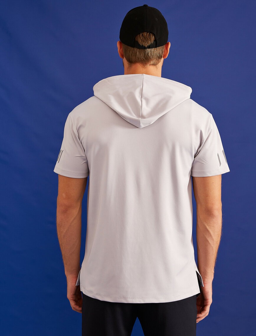 Kapüşonlu Kısa Kollu Yazılı Baskılı Sweatshirt Kapüşonlu Kısa Kollu Yazılı Baskılı Sweatshirt
